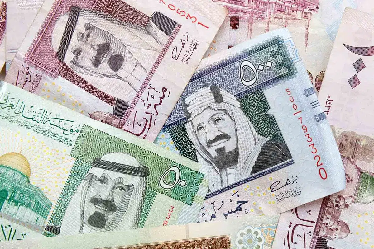 كم راتب العميد في السعودية