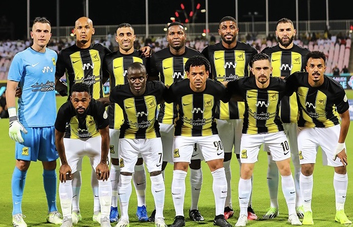 درب الوحدة السعودي يفتح النار حول الخسارة من الاتحاد